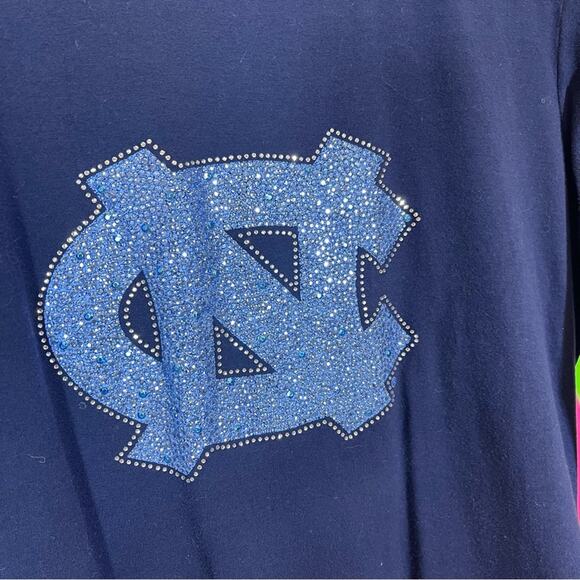 Retro Brand, Carolina Tar Heels. Glitzy Long Sleeve Shirt. Size XL. - Picture 2 of 7